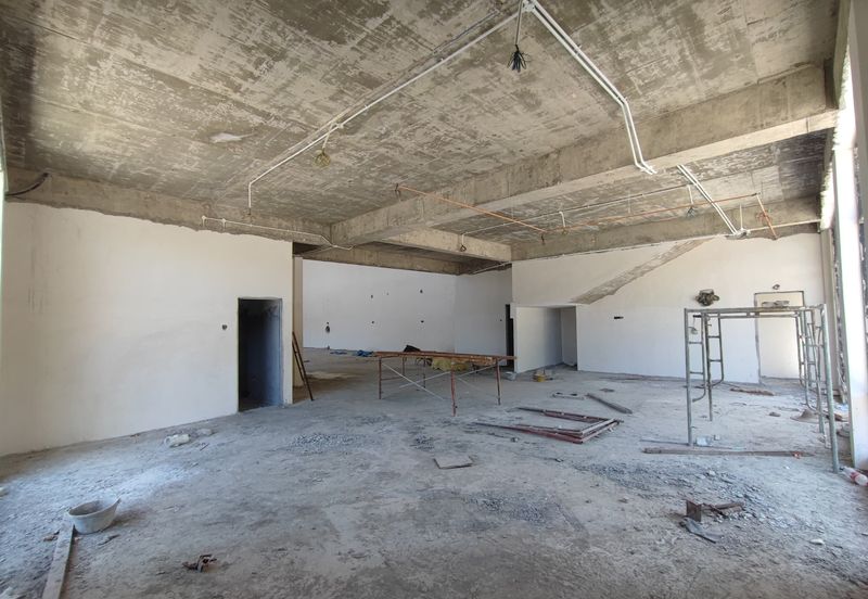 LAST 2 UNITS - NEW 3 STOREY FACTORY IN GONG BADAK