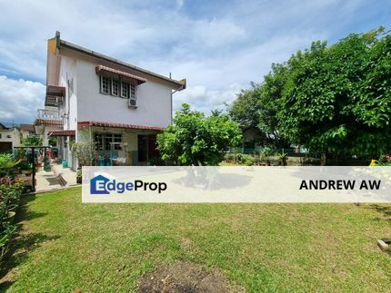 Classic Bungalow Feel Good Family Home, Pahang, Bentong