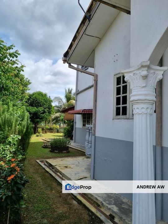 Classic Bungalow Feel Good Family Home, Pahang, Bentong