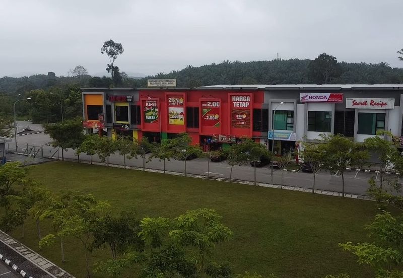 Kedai Bandar Tun Razak Business Park