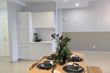 Jadite Suites @ Jade Hills