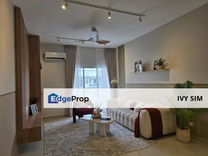 Brand New Nice ID unit at Jadite Suites Jade Hills, Selangor, Kajang