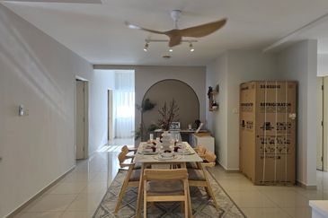 Jadite Suites @ Jade Hills