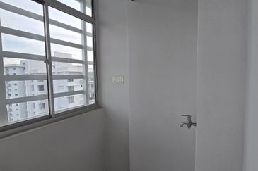 Jadite Suites @ Jade Hills