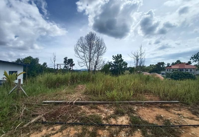 Tanah Pembangunan 3.884 ekar