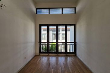 Mozart, Symphony Hills