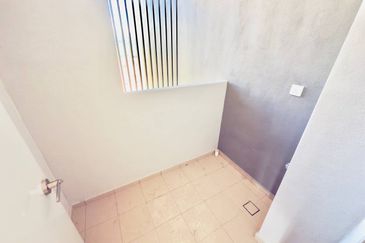 Emerald 9 Condominium