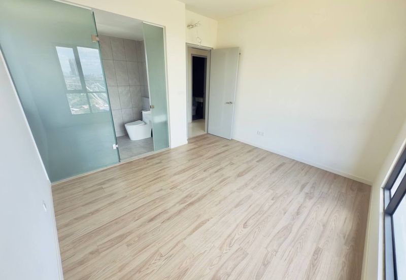 Emerald 9 Condominium