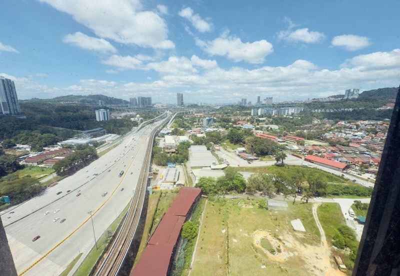 Emerald 9 Condominium