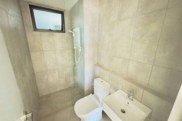 Emerald 9 Condominium