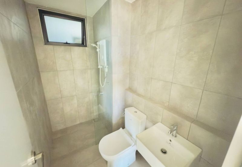 Emerald 9 Condominium