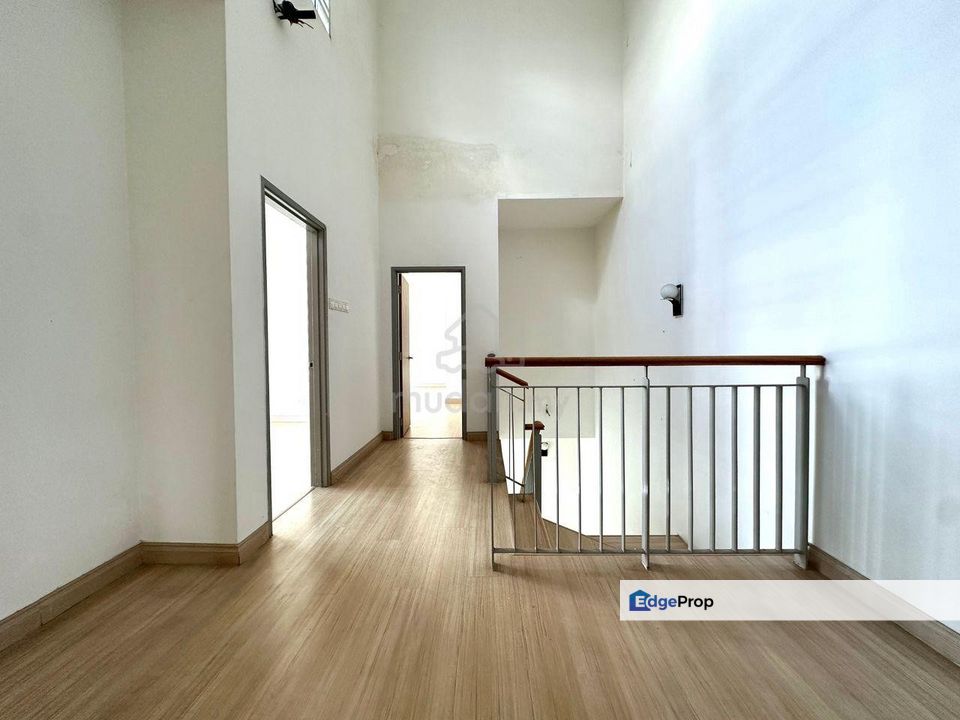 BELOW MV Double Storey Semi D House Greenhill Residence Seksyen U10 Shah Alam, Selangor, Shah Alam