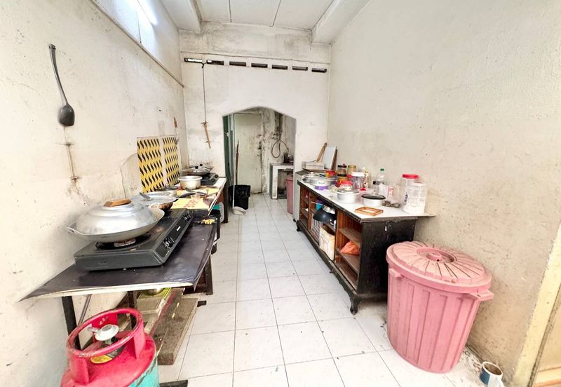 Seksyen 2, Shah Alam