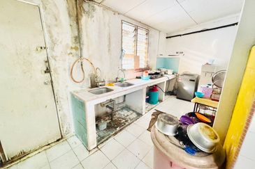 Seksyen 2, Shah Alam