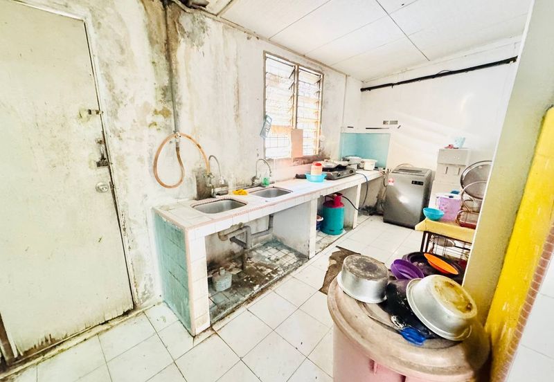 Seksyen 2, Shah Alam