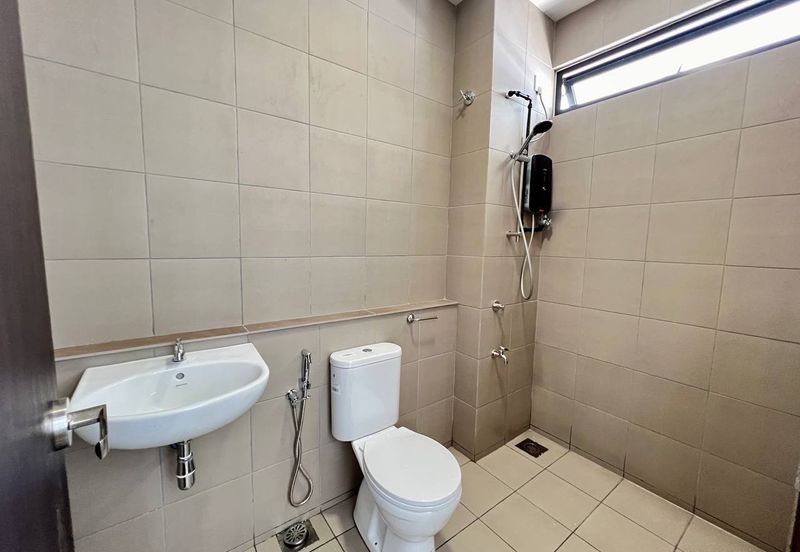 Nadira 3 @ Bukit Raja