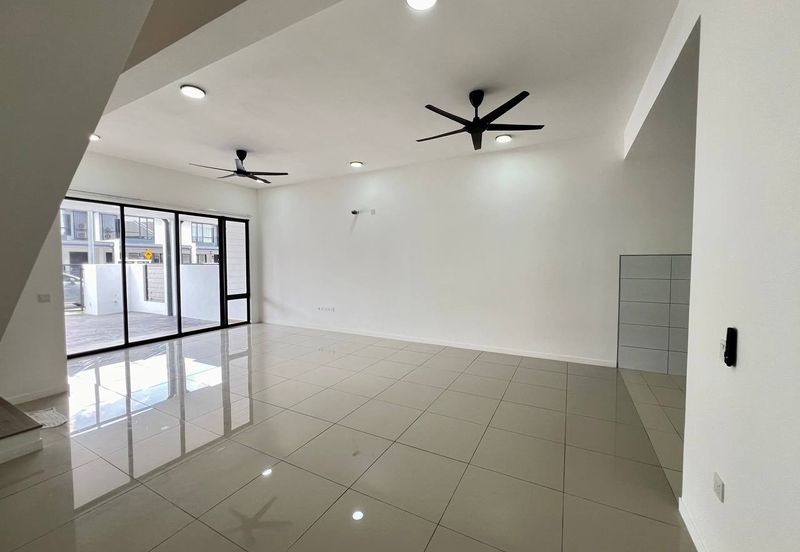 Nadira 3 @ Bukit Raja