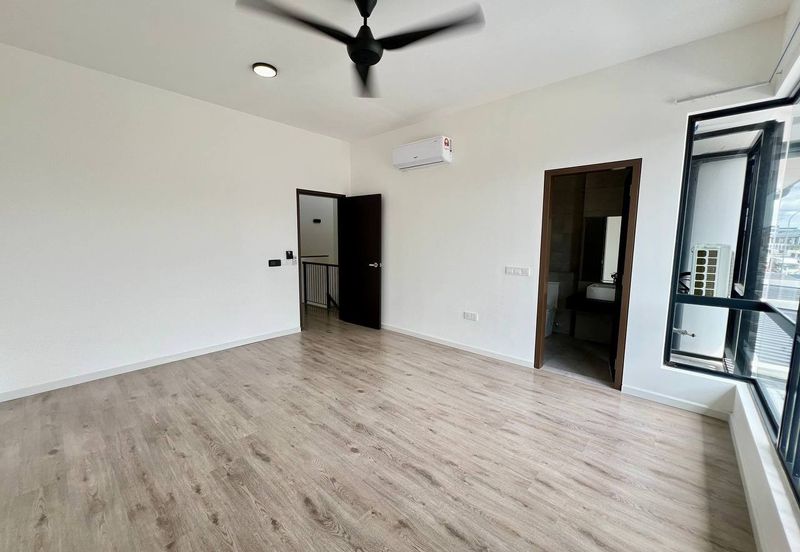 Nadira 3 @ Bukit Raja