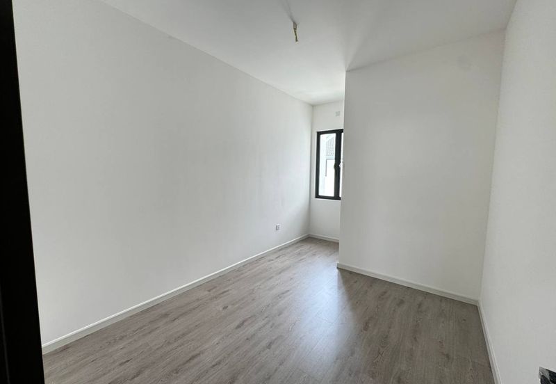 Nadira 3 @ Bukit Raja