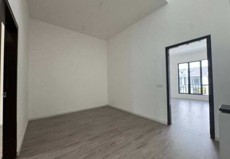 Nadira 3 @ Bukit Raja