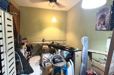 Apartment Teratai, Taman Sutera