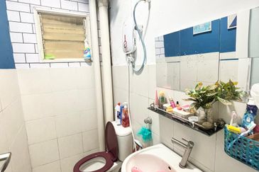 Apartment Teratai, Taman Sutera