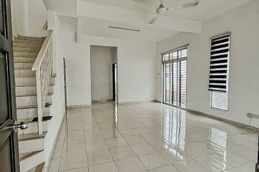 Seksyen 30, Shah Alam