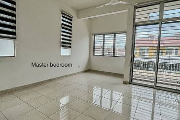 Seksyen 30, Shah Alam