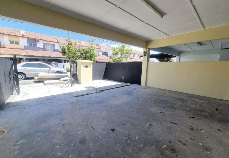 Jalan SP 4 @ Bandar Saujana Putra