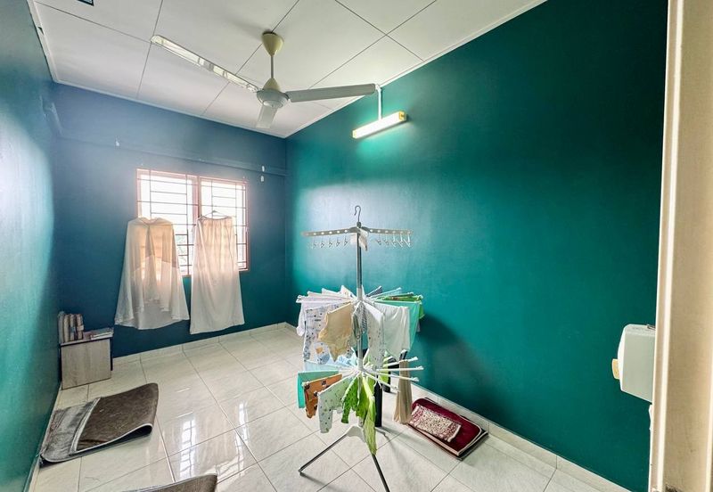 Akasia Apartment ( Setia Alam )