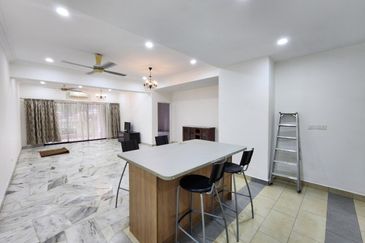 Sri Alam Condominium