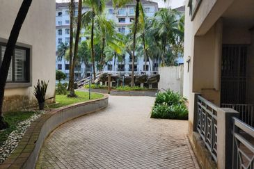 Sri Alam Condominium