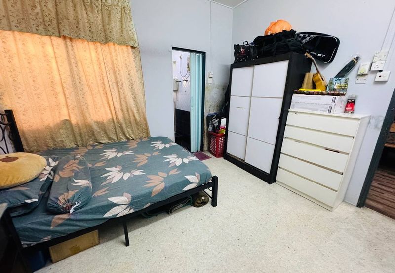 Seksyen 11, Shah Alam