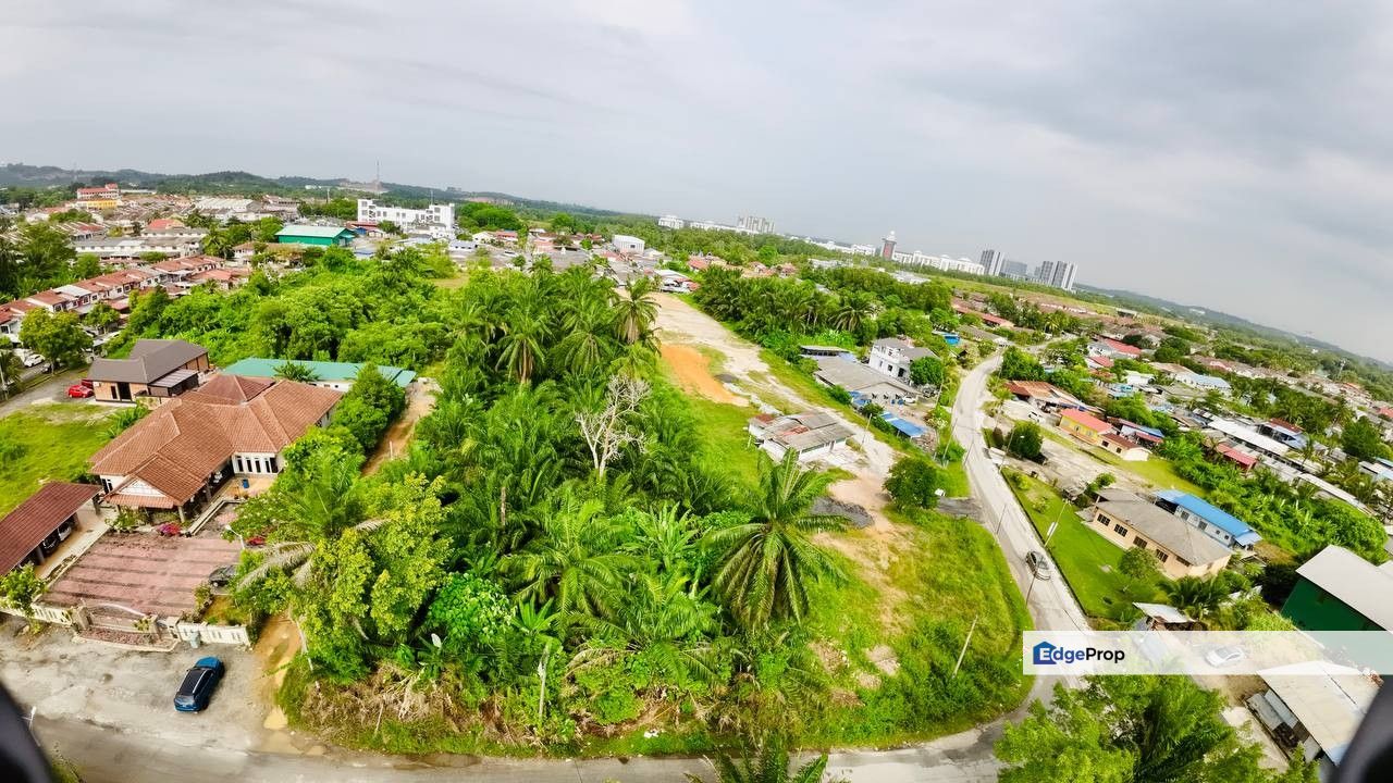 1.8 Ekar Tanah Freehold Pertanian Batu 1 Ayer Hitam Dengkil Sepang, Selangor, Sepang