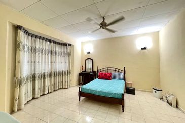 Seksyen 11, Kota Damansara