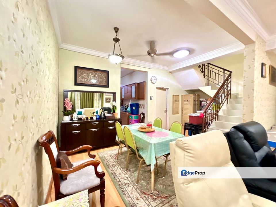 22x72 Double Storey Terrace House Bayu Damansara Seksyen 11 Kota Damansara, Selangor, Kota Damansara