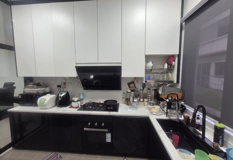 Reef Of Tropics, Setia Eco Glades