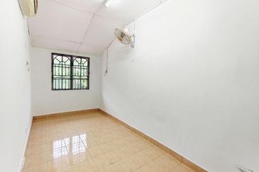 Taman Alam Megah, Seksyen 28