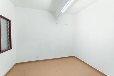 Taman Alam Megah, Seksyen 28