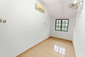 Taman Alam Megah, Seksyen 28