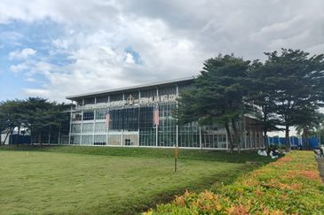 Setia Alam Setia Utama 1