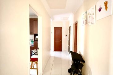 Perdana Lakeview East