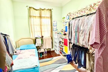 Perdana Lakeview East