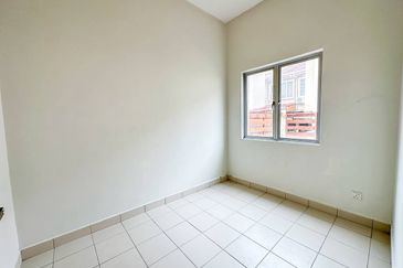 Opulenia @ Denai Alam