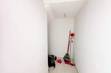 Opulenia @ Denai Alam