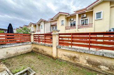 Opulenia @ Denai Alam