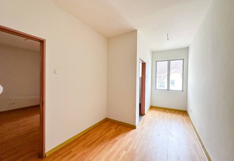 Opulenia @ Denai Alam