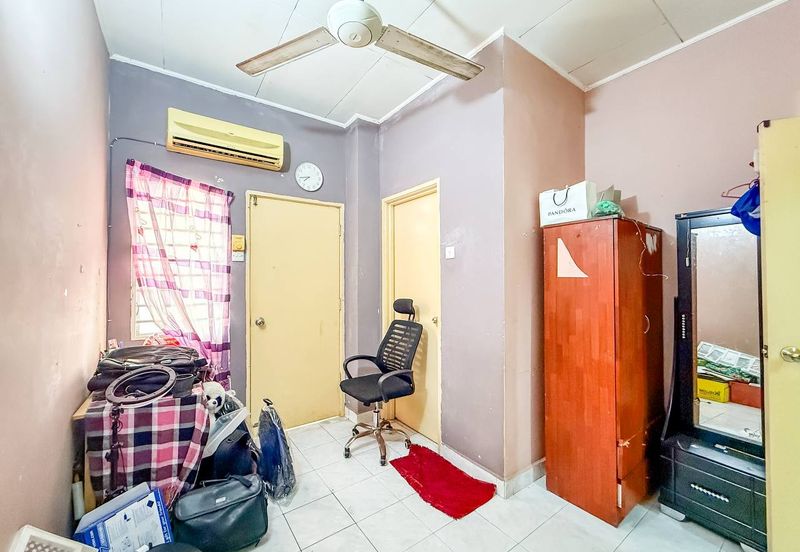 Jalan Spektrum U16 @ Taman Bukit Subang