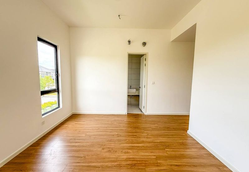 Freesia Residences @ Tropicana Aman