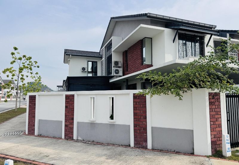 Elmina Green Three @ City of Elmina